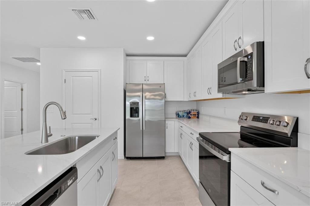 243 Lakeside Breeze Way , Lehigh Acres, FL 33936 Photo