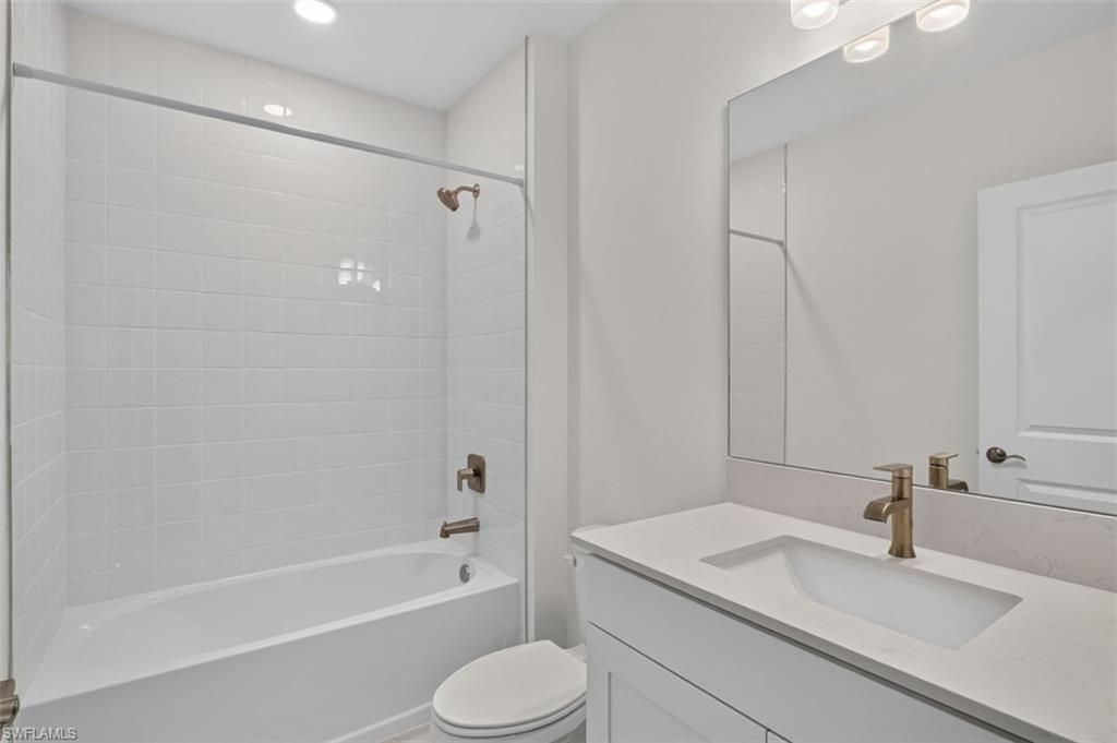 243 Lakeside Breeze Way , Lehigh Acres, FL 33936 Photo