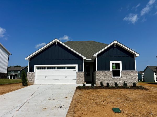 2306 Mary Lou Way , Columbia, TN 38401