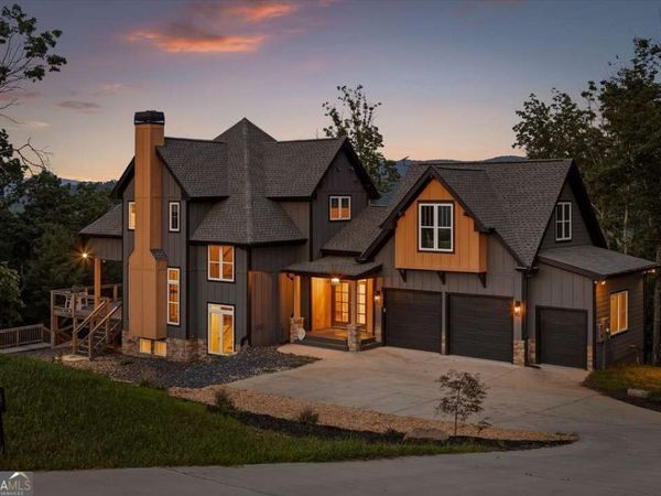 1722 High Summit Drive, Talking Rock, GA 30175
