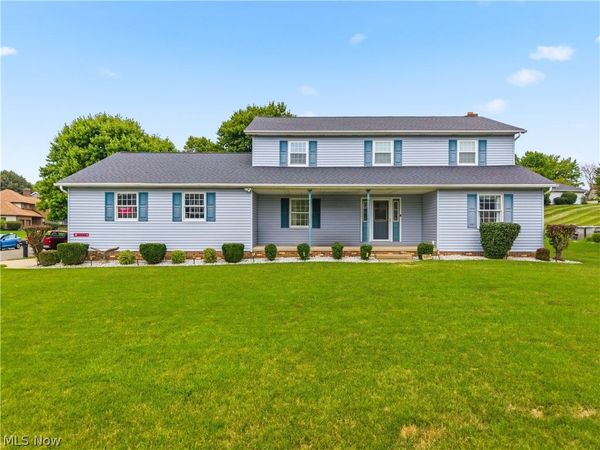 6385 Harbor Drive NW, Canton, OH 44718