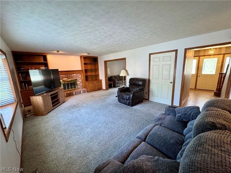 6385 Harbor Drive NW, Canton, OH 44718 Photo 11