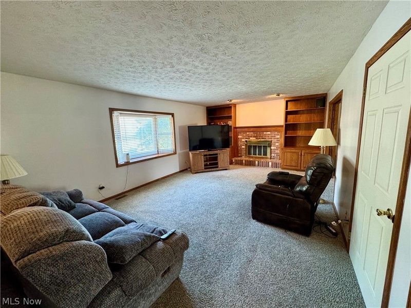 6385 Harbor Drive NW, Canton, OH 44718 Photo 12