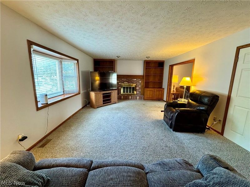 6385 Harbor Drive NW, Canton, OH 44718 Photo 13