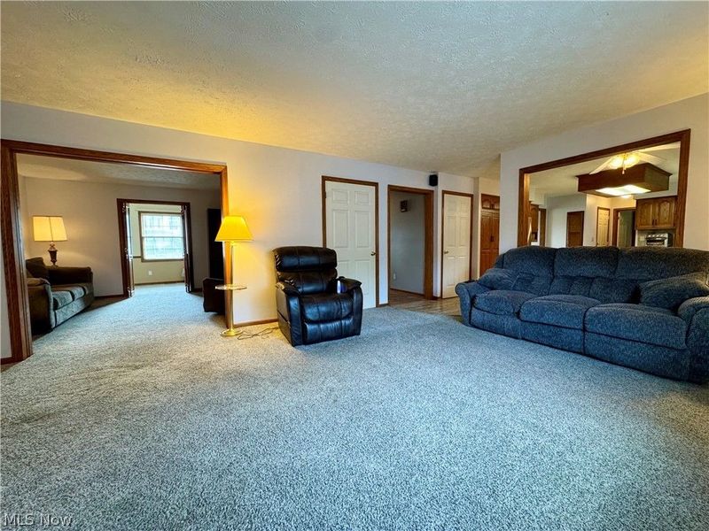 6385 Harbor Drive NW, Canton, OH 44718 Photo 16