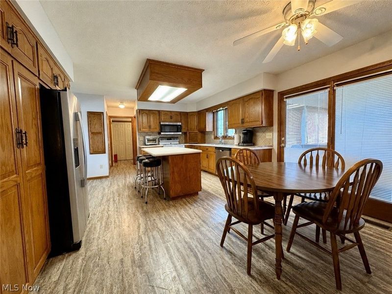 6385 Harbor Drive NW, Canton, OH 44718 Photo 18