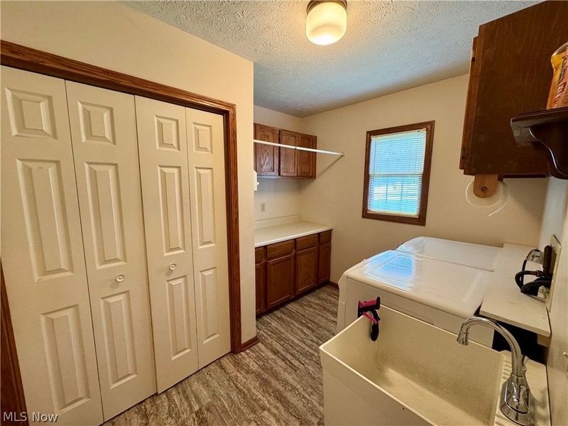 6385 Harbor Drive NW, Canton, OH 44718 Photo 24