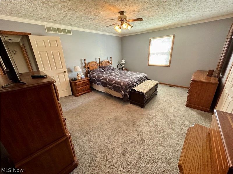 6385 Harbor Drive NW, Canton, OH 44718 Photo 27