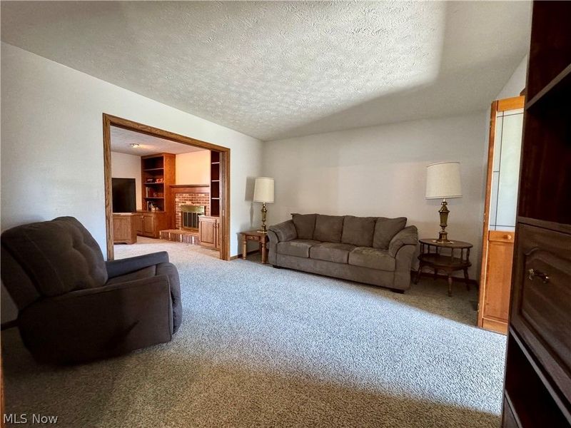 6385 Harbor Drive NW, Canton, OH 44718 Photo 9