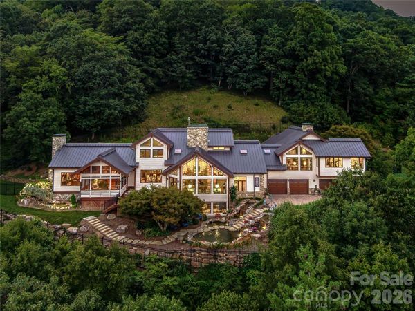 10 Beaverbrook Court , Asheville, NC 28804