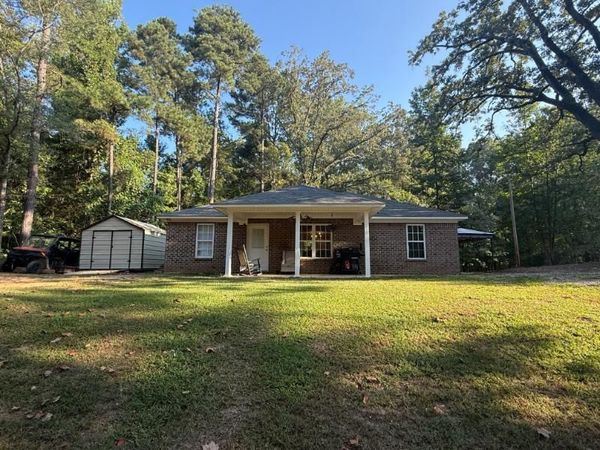 206 Country Club Road, Fulton, MS 38843
