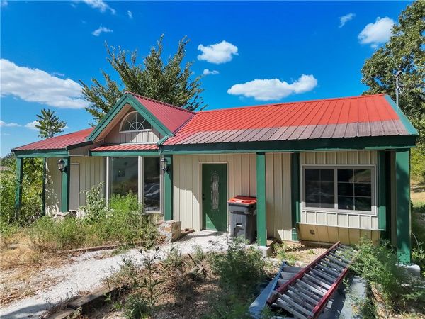 809 Holt Road , Lincoln, AR 72744