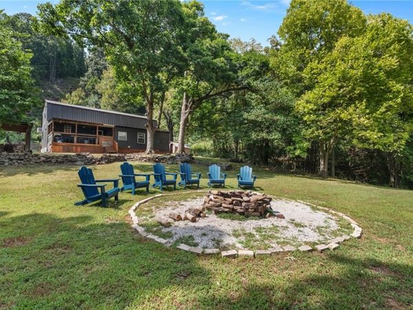 537 NC 6450, Jasper, AR 72641