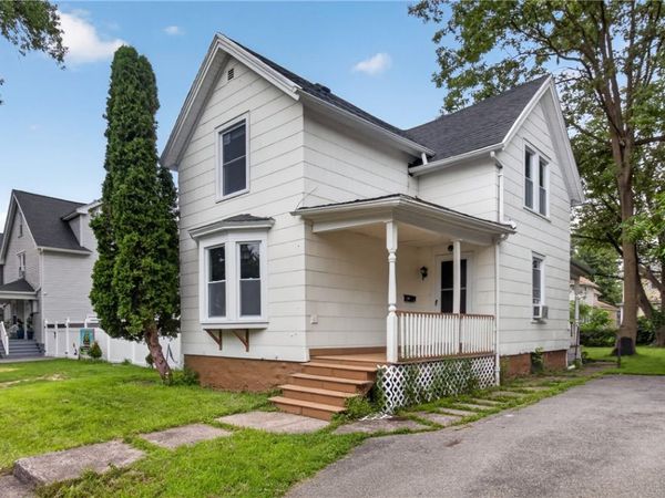 102 Post Avenue , Rochester, NY 14619