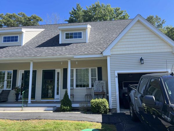 29 Locksley Lane, Raymond, NH 03077