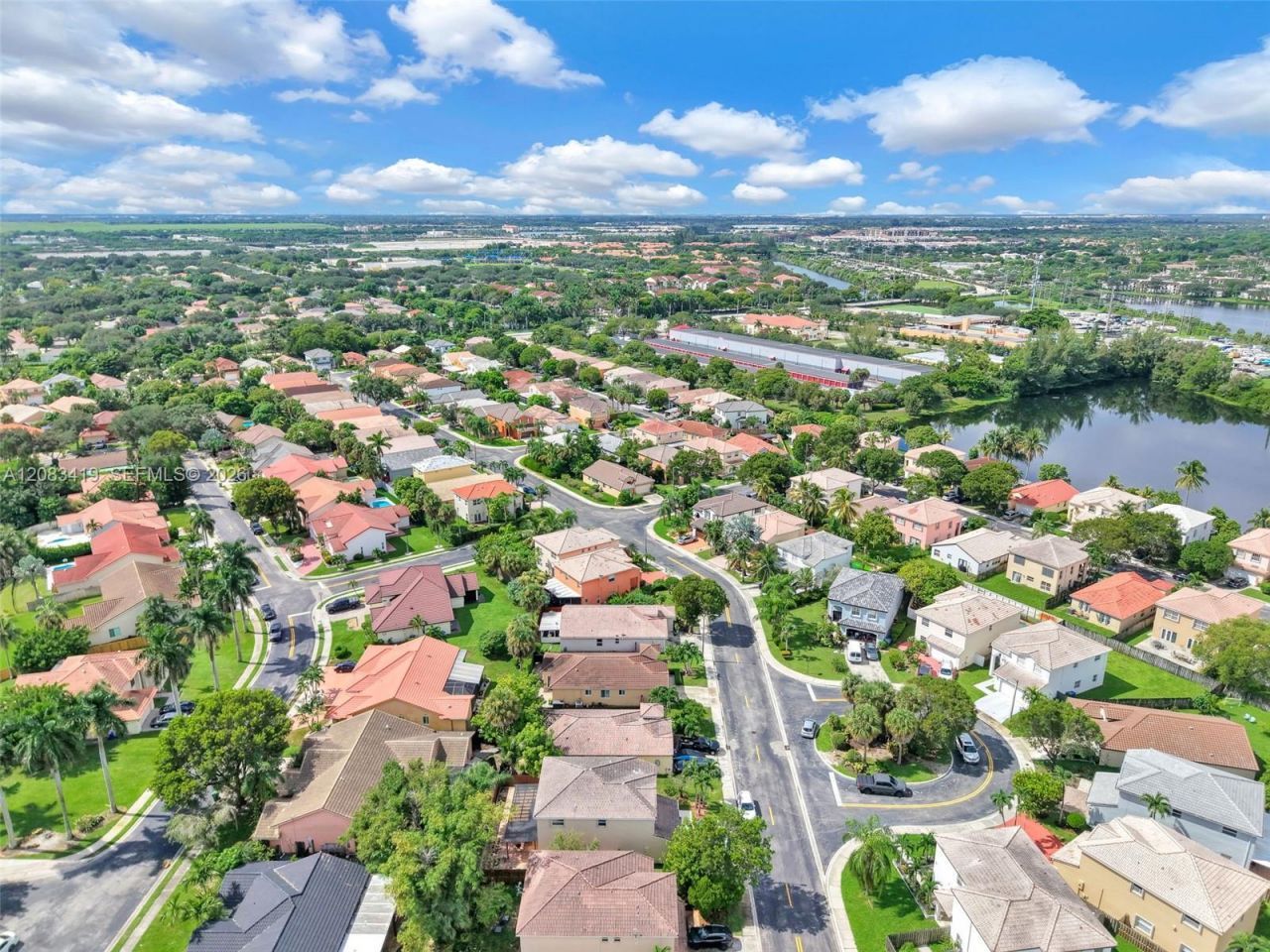 1375 SW 105th Ave, Pembroke Pines, FL 33025 Photo