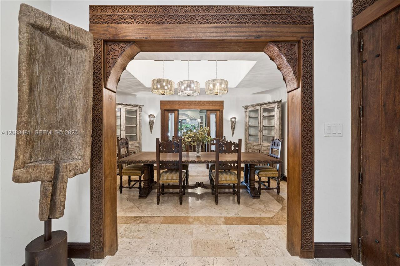 1150 N Biscayne Point Rd, Miami Beach, FL 33141 Photo