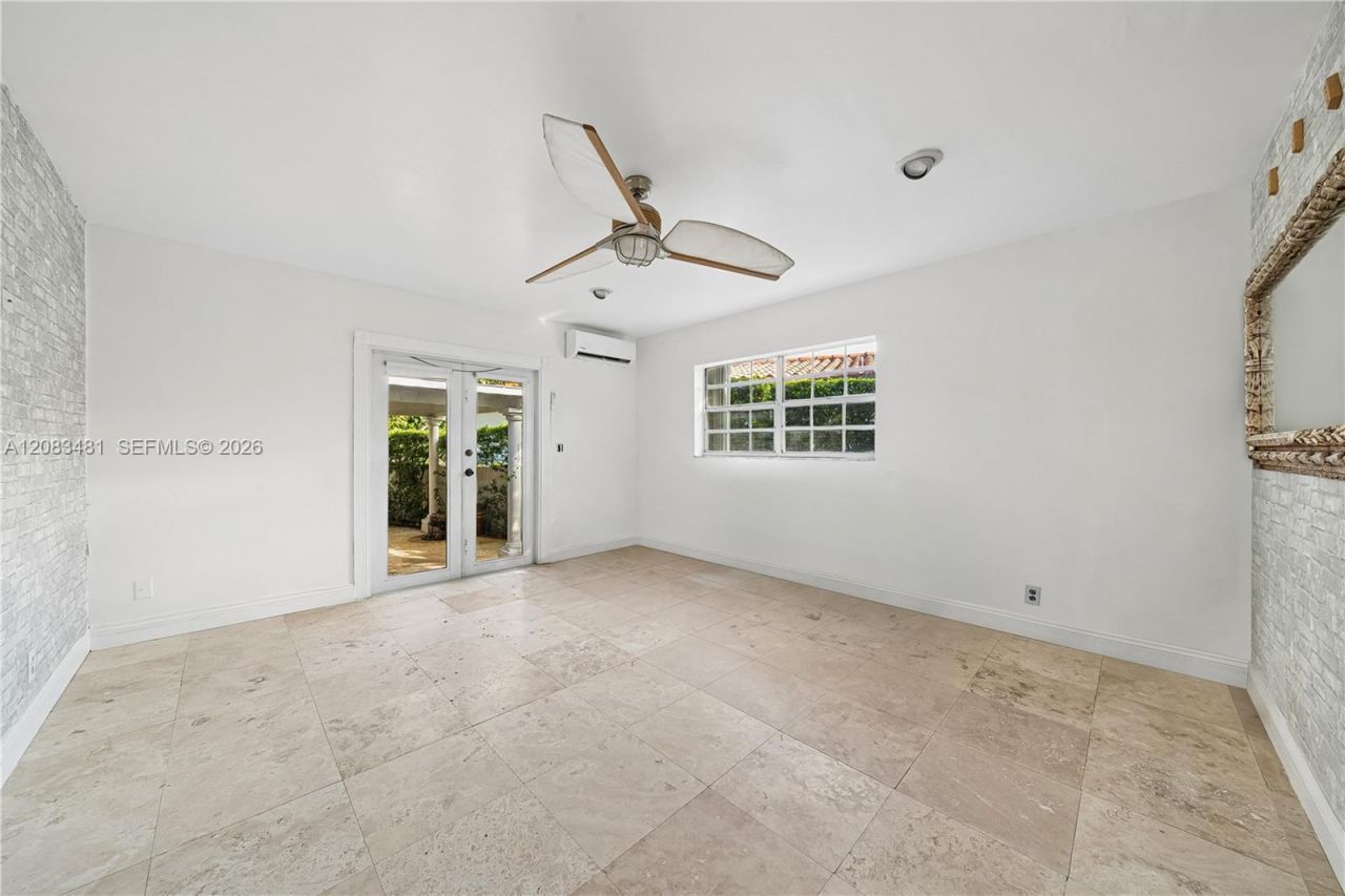 1150 N Biscayne Point Rd, Miami Beach, FL 33141 Photo