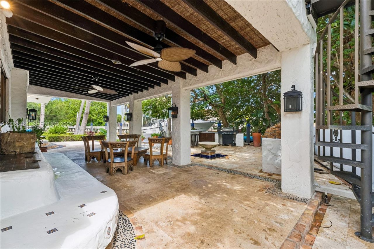 1150 N Biscayne Point Rd, Miami Beach, FL 33141 Photo