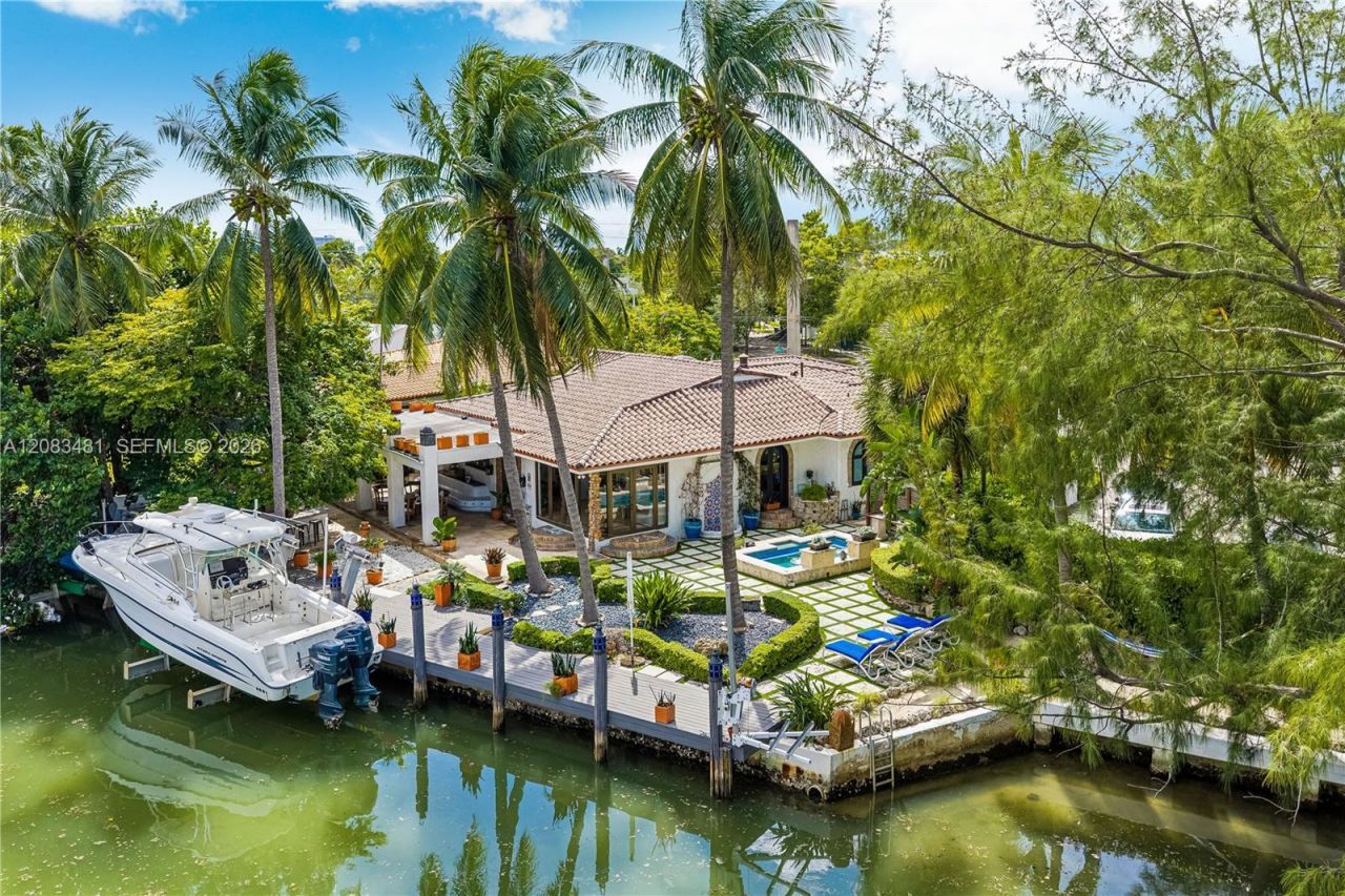 1150 N Biscayne Point Rd, Miami Beach, FL 33141 Photo
