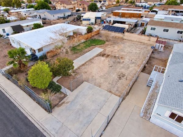 6196 Castlemont Avenue , Las Vegas, NV 89156