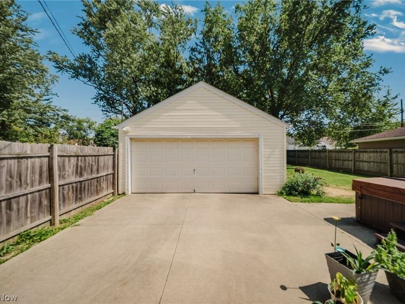 6953 Greenleaf Avenue, Parma Heights, OH 44130 Photo 44