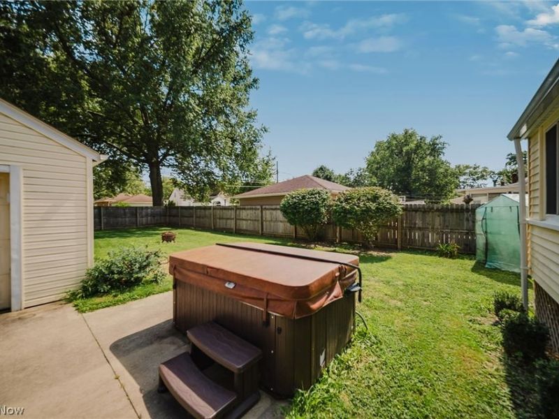 6953 Greenleaf Avenue, Parma Heights, OH 44130 Photo 45