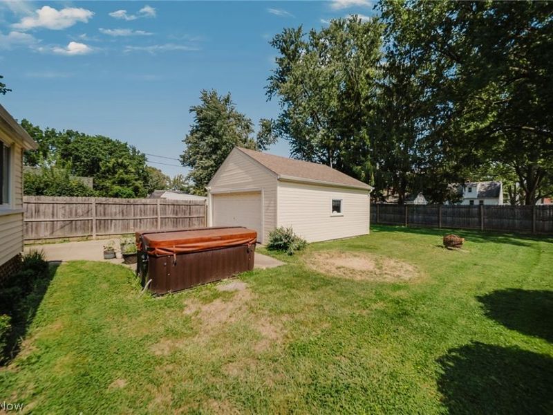 6953 Greenleaf Avenue, Parma Heights, OH 44130 Photo 46