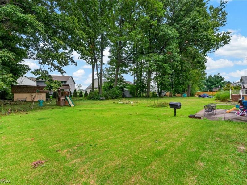 39127 Gardenside Drive, Willoughby, OH 44094 Photo 20