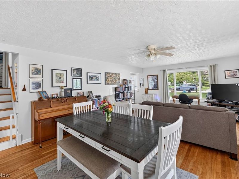 39127 Gardenside Drive, Willoughby, OH 44094 Photo 3