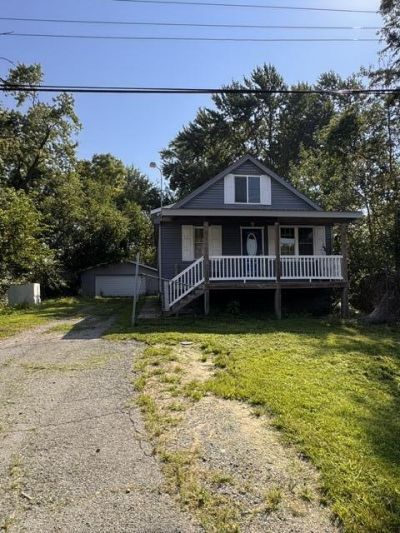 2209 Cline Avenue, Gary, IN 46406 Main Photo