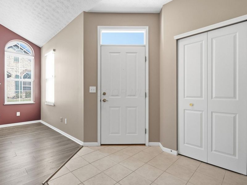 7709 Red Maple Place , Westerville, OH 43082 Photo 8