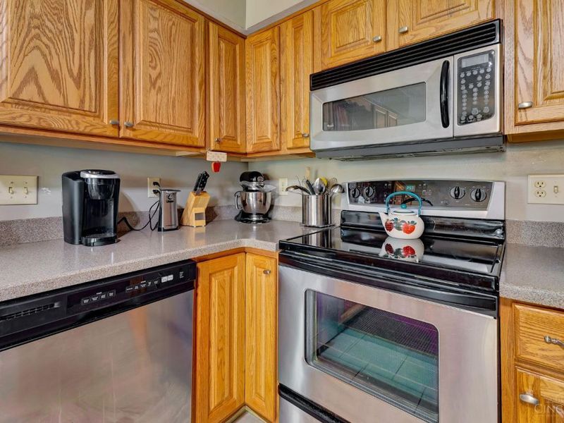 109 Mollie Drive, Hamilton, OH 45013 Photo 13