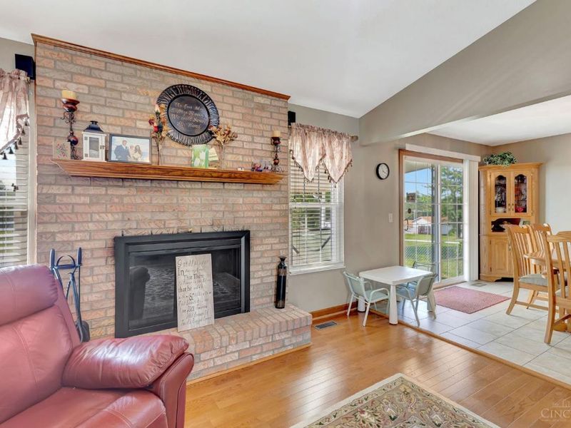 109 Mollie Drive, Hamilton, OH 45013 Photo 8