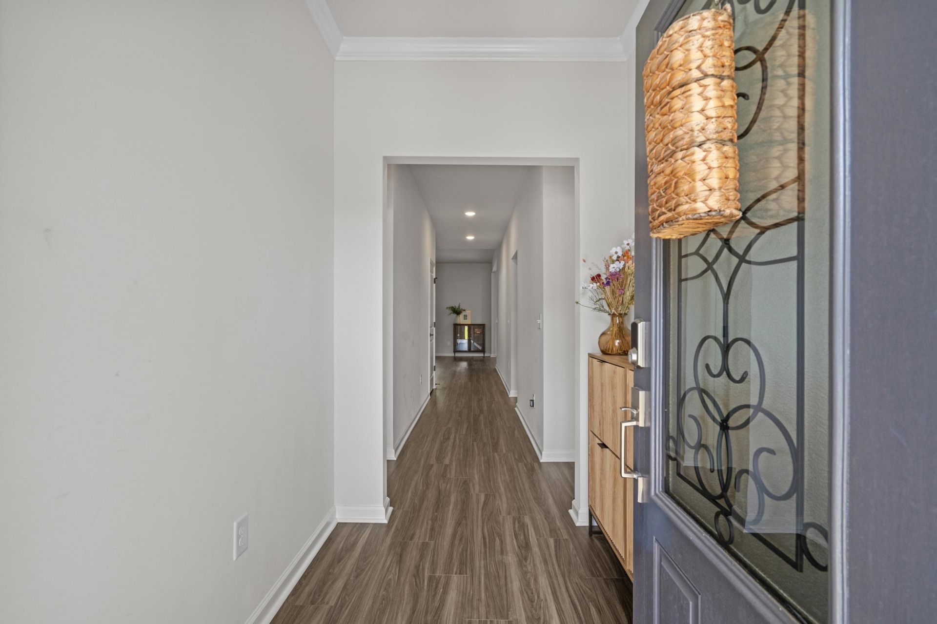 208 Wagner Cir. Photo 5