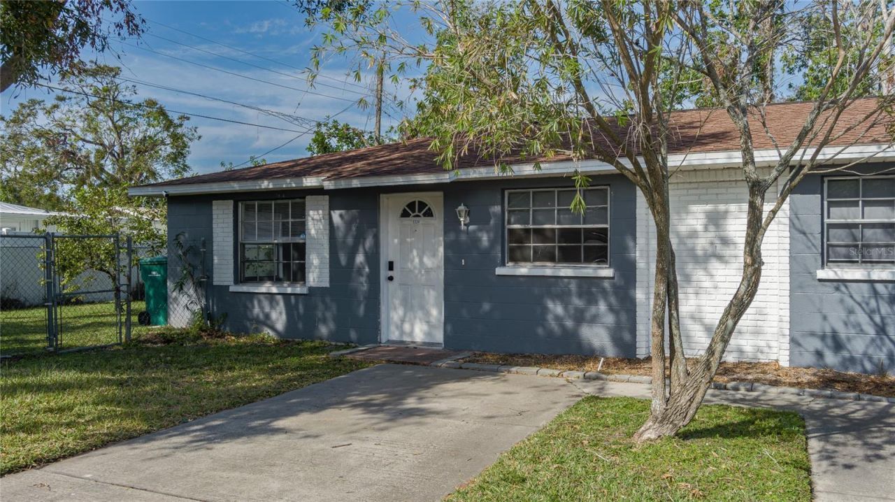 1324 59th Avenue E, Bradenton, FL 34203 Photo