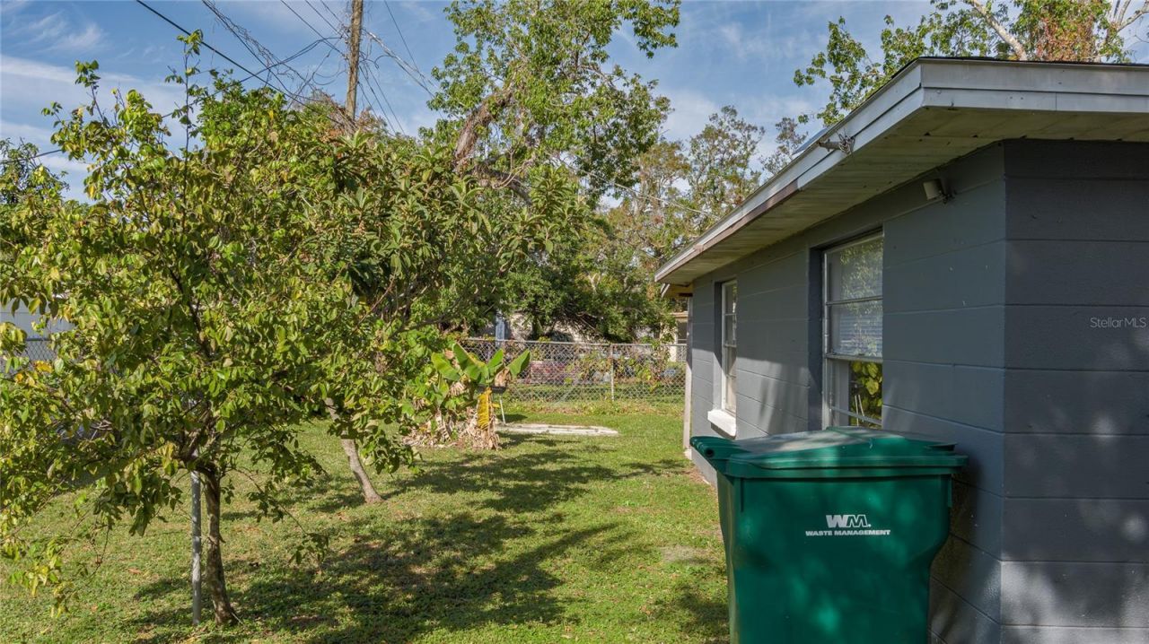 1324 59th Avenue E, Bradenton, FL 34203 Photo