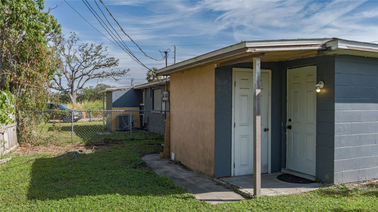 1324 59th Avenue E, Bradenton, FL 34203 Photo