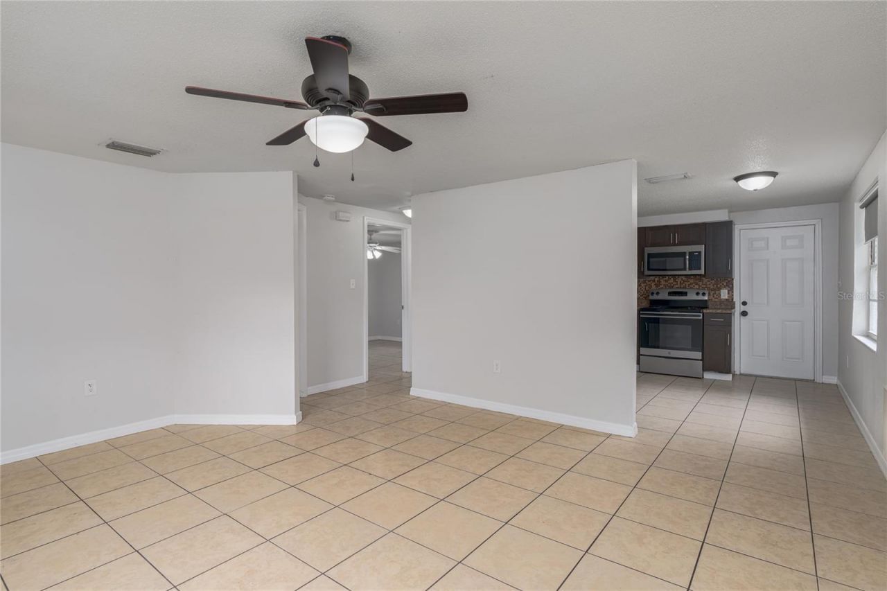 1324 59th Avenue E, Bradenton, FL 34203 Photo