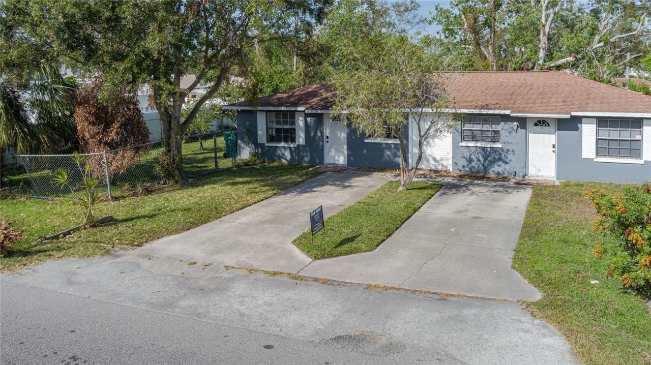 1324 59th Avenue E, Bradenton, FL 34203 Photo