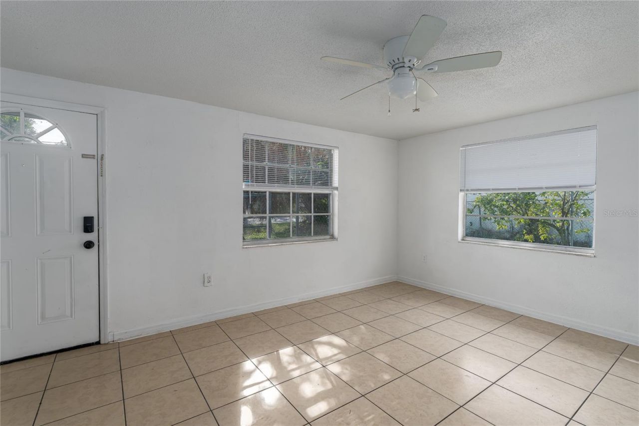 1324 59th Avenue E, Bradenton, FL 34203 Photo