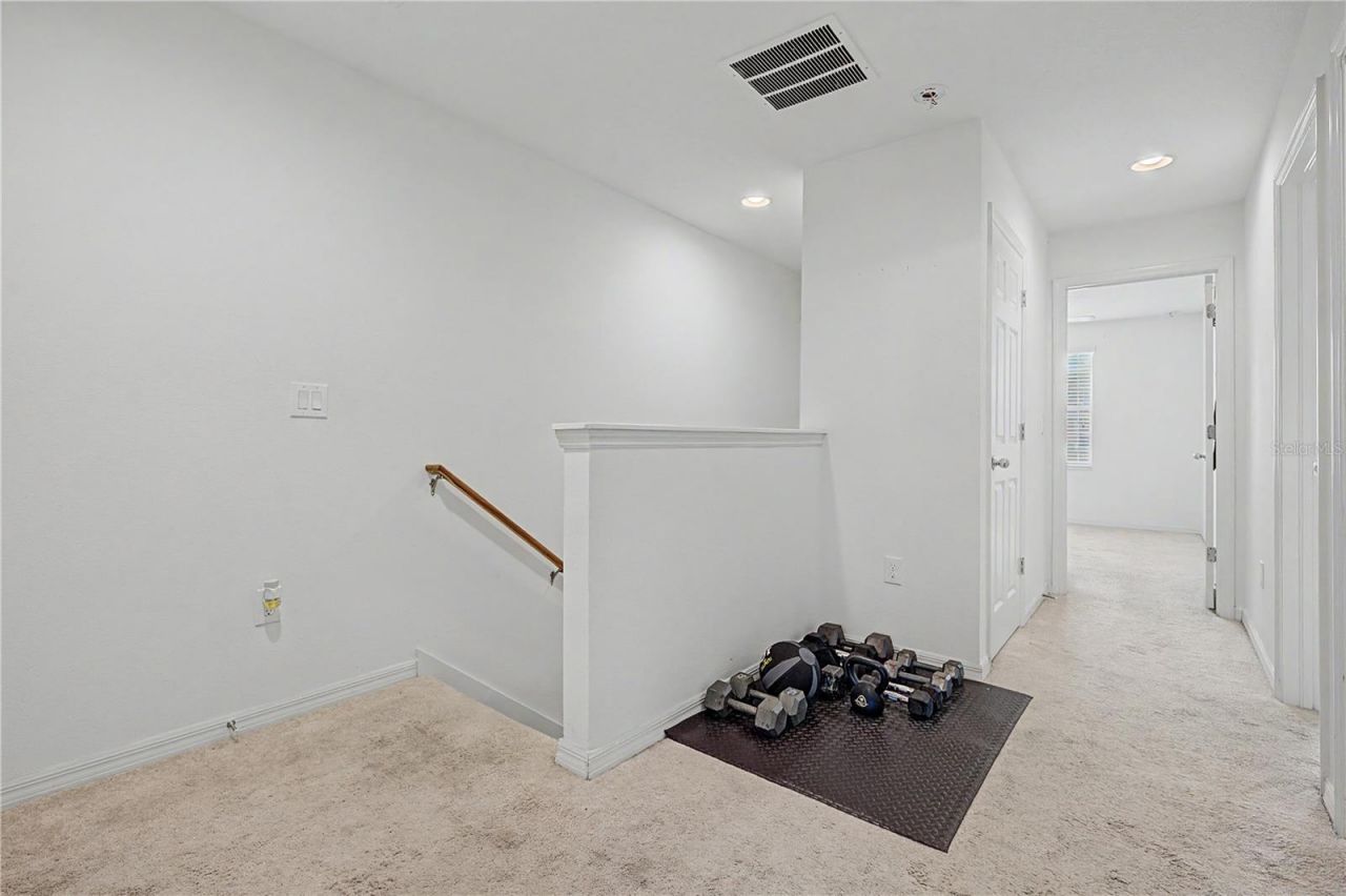 6914 Holly Heath Drive , Riverview, FL 33578 Photo