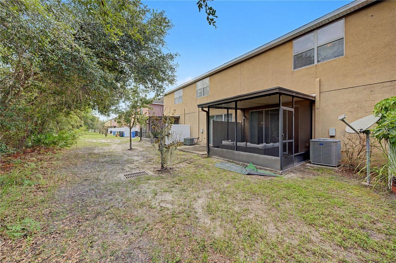 6914 Holly Heath Drive , Riverview, FL 33578 Photo