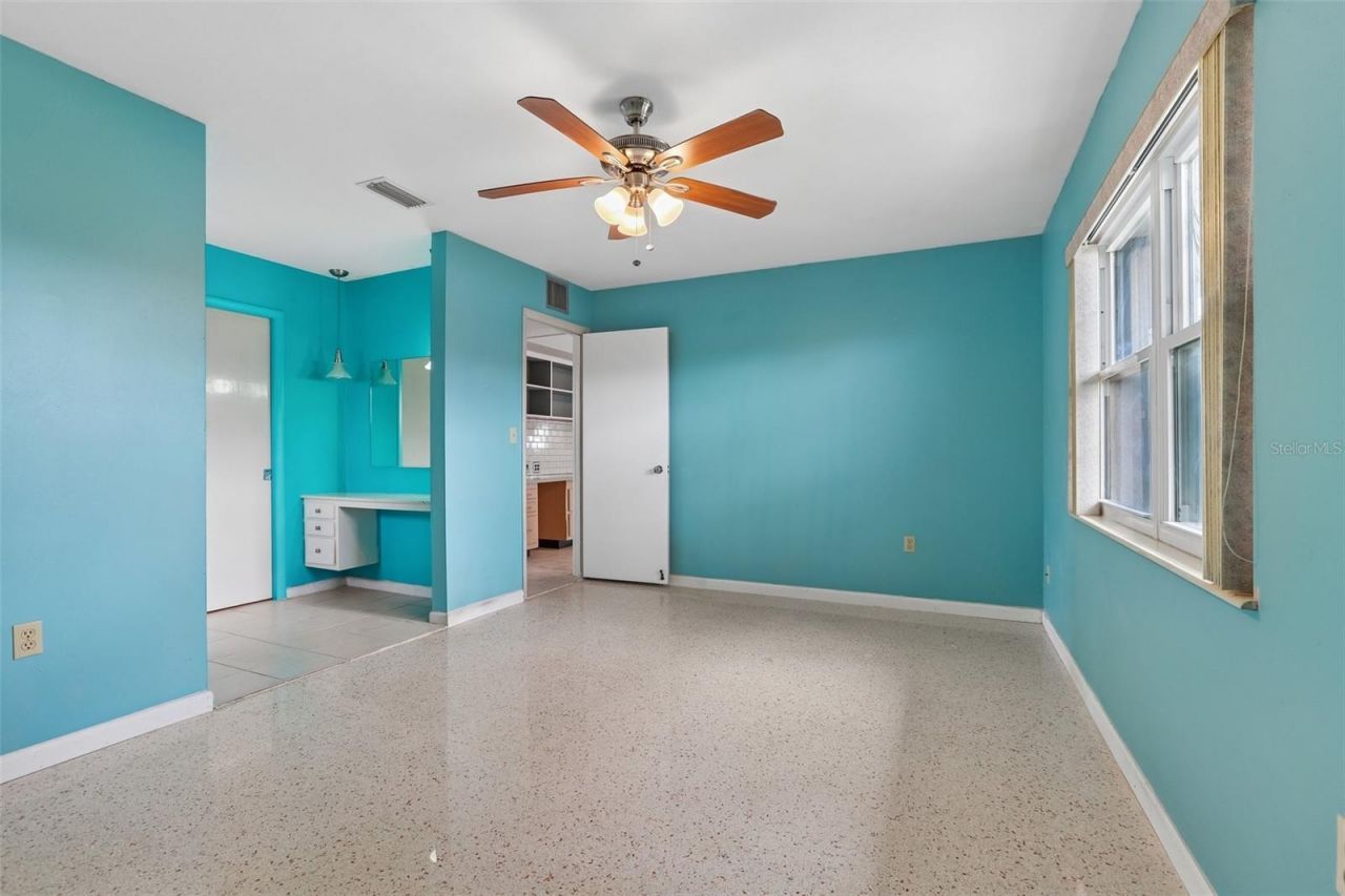 1001 La Jolla Avenue , Sun City Center, FL 33573 Photo