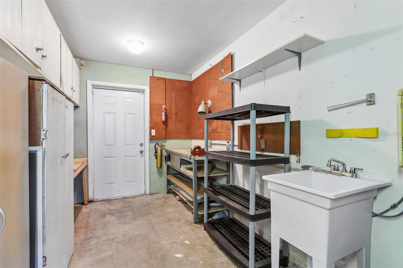 1001 La Jolla Avenue , Sun City Center, FL 33573 Photo