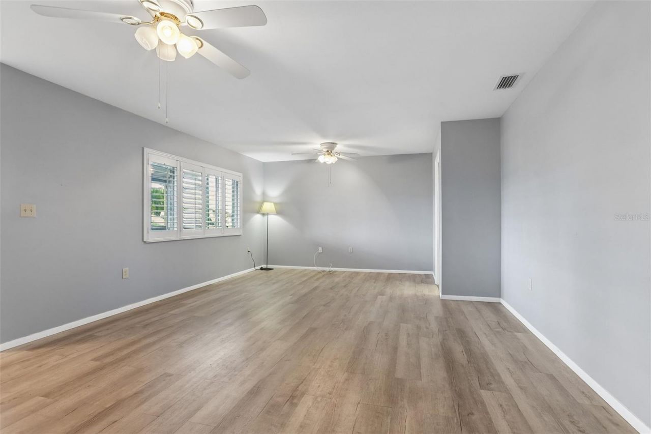 1001 La Jolla Avenue , Sun City Center, FL 33573 Photo