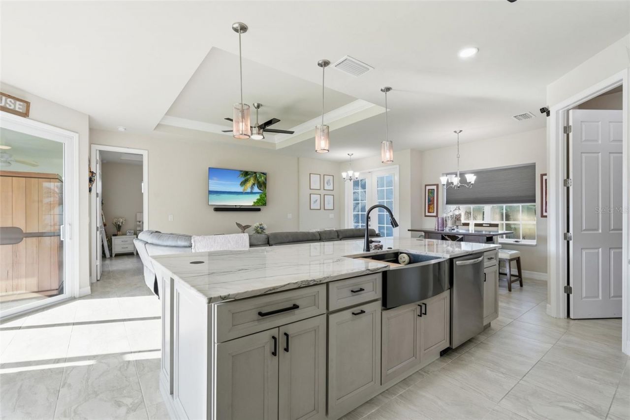 4507 Lake Heather Circle , Saint James City, FL 33956 Photo