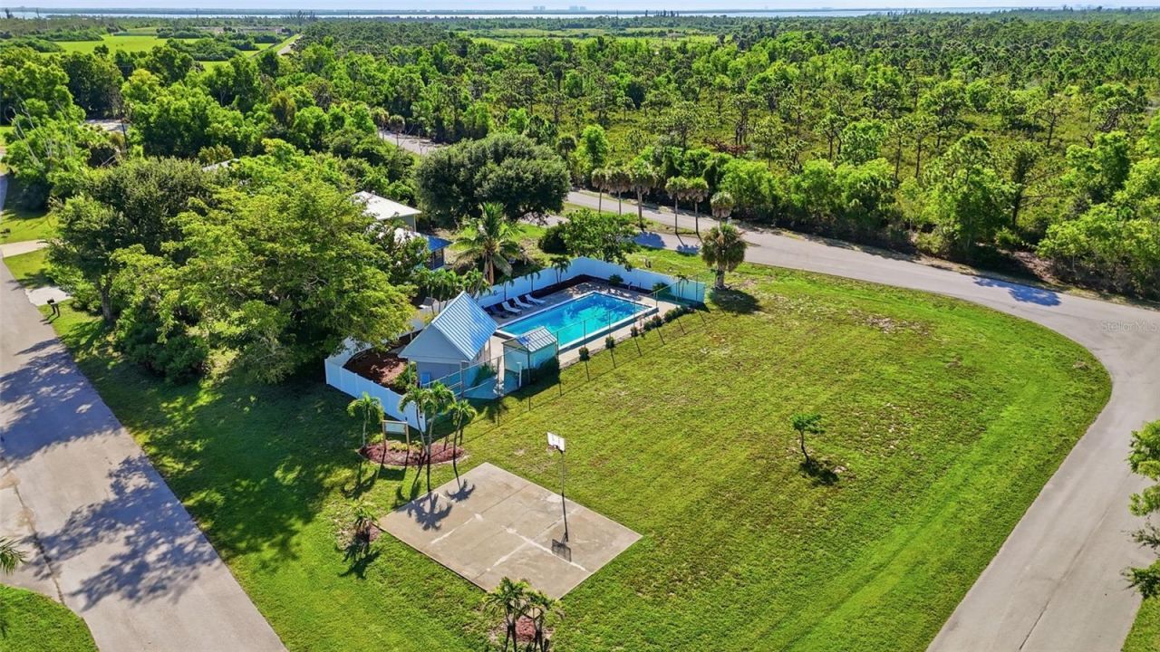 4507 Lake Heather Circle , Saint James City, FL 33956 Photo