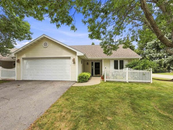 1917 KNAPP STREET, Oshkosh, WI 54902