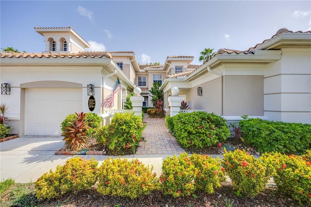 3955 Deer Crossing Ct, Unit 103, Naples, FL 34114 Photo